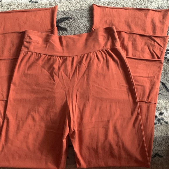 Matilda Jane Layered Ruffle Pants — Medium - Picture 8 of 11